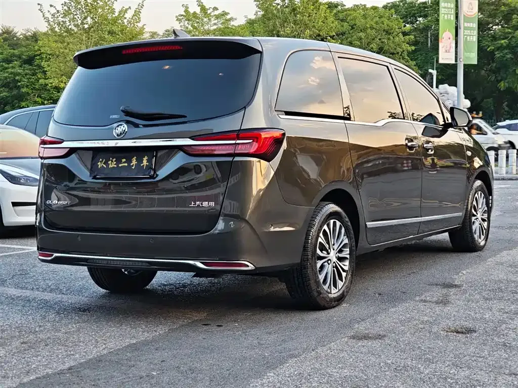 Buick GL8 2022 из CN, фото 4
