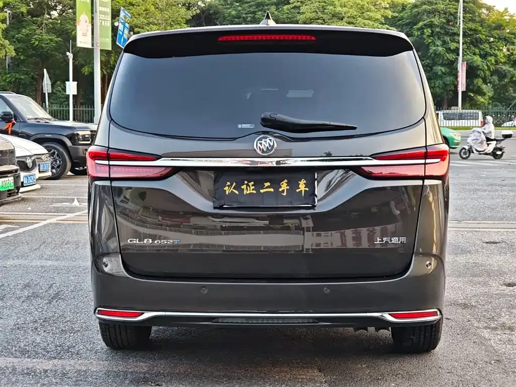 Buick GL8 2022 из CN, фото 5