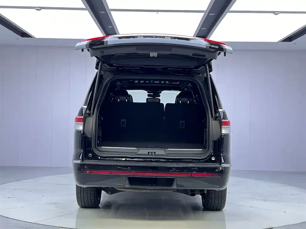 Lincoln Navigator 2024 из CN, фото 9