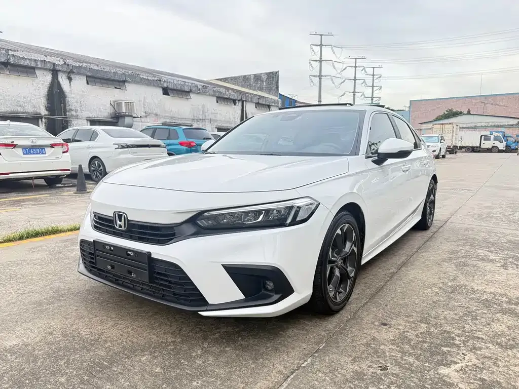Honda Civic — фото 1