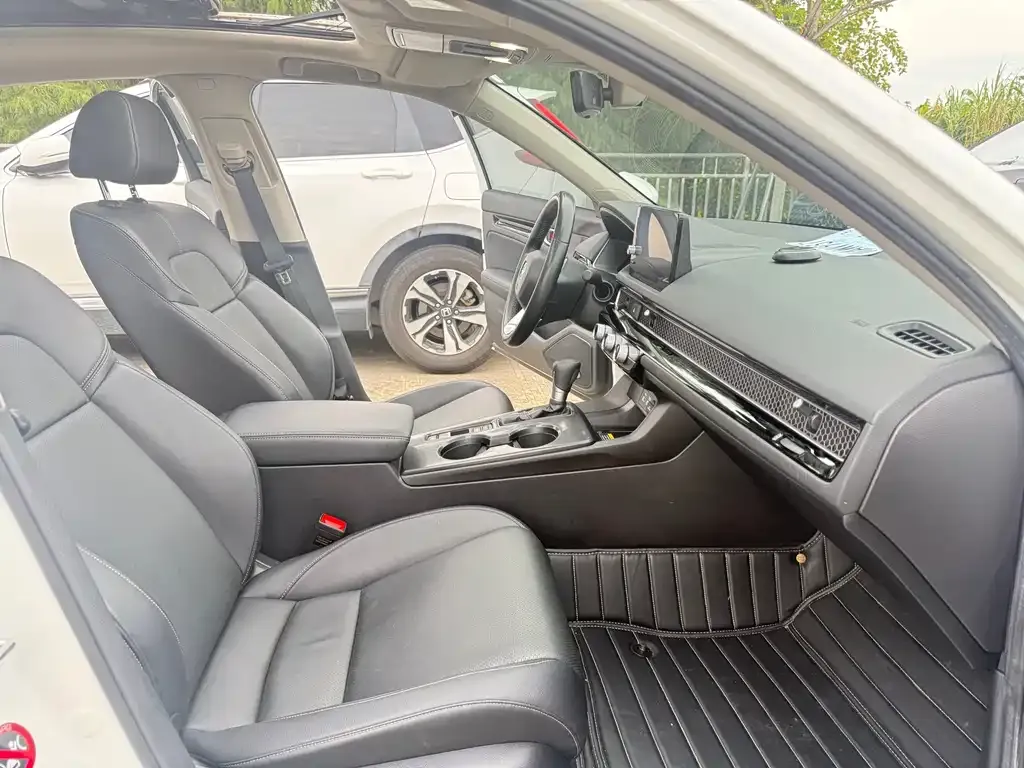 Honda Civic — фото 10