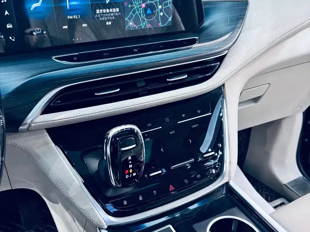 Buick GL8 2021 из CN, фото 8