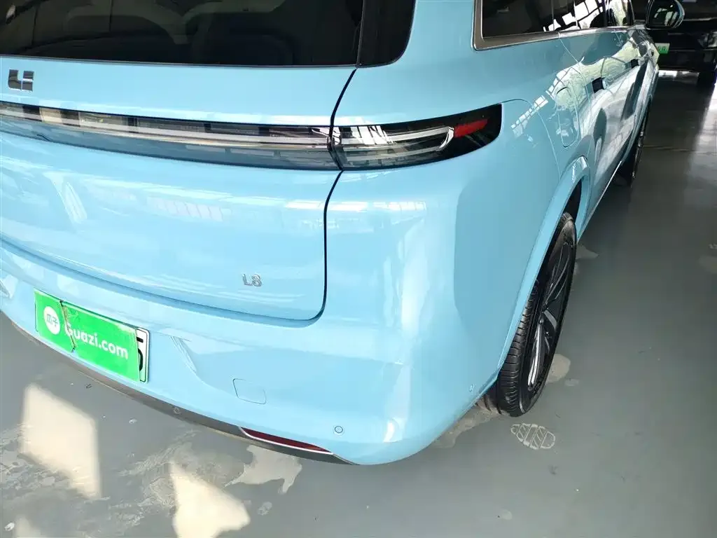 Li Auto L8 2024 из CN, фото 8