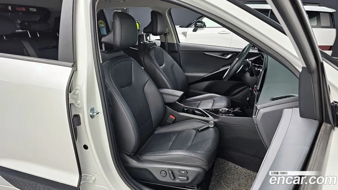 Kia Niro — фото 10