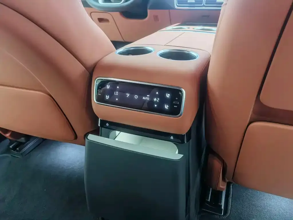 Li Auto L9 2024 из CN, фото 7