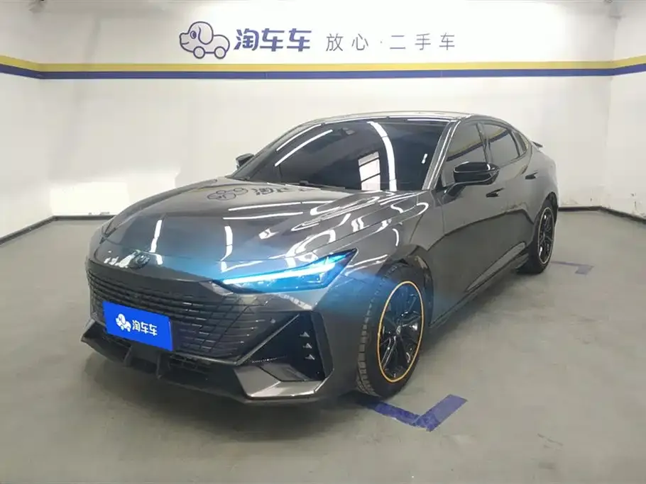 Changan UNI-V 2023 из CN, фото 1