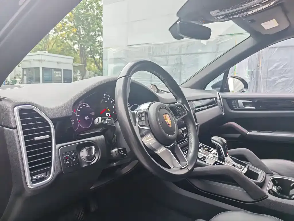 Porsche Cayenne 2022 из CN, фото 8