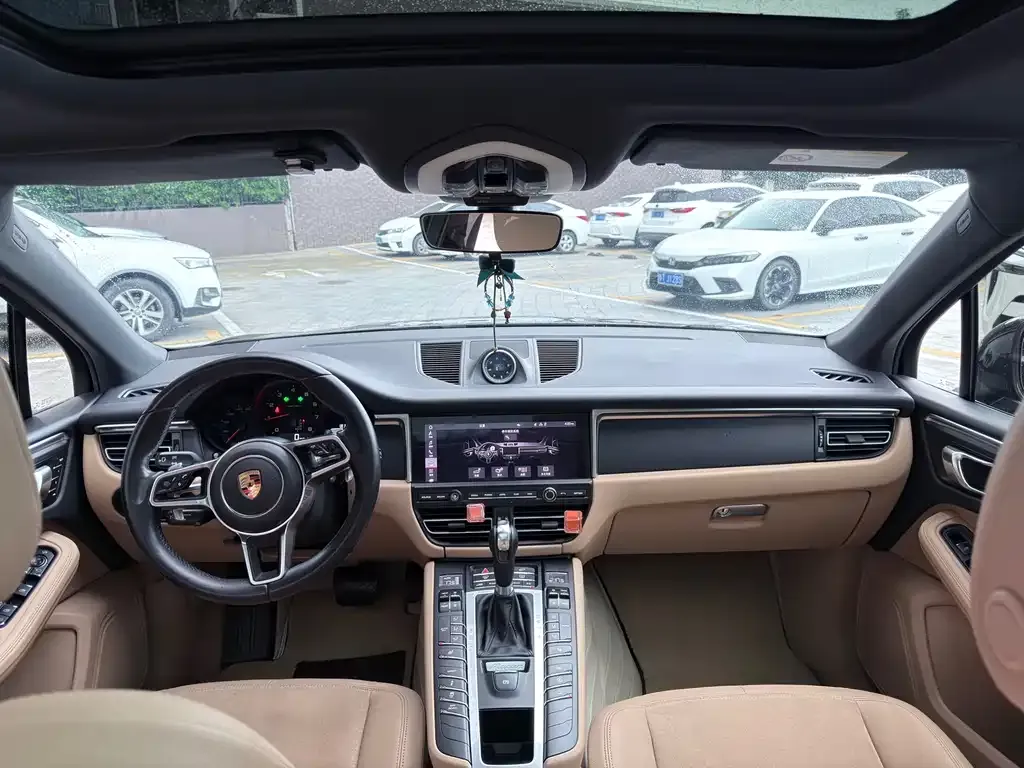 Porsche Macan 2021 из CN, фото 5