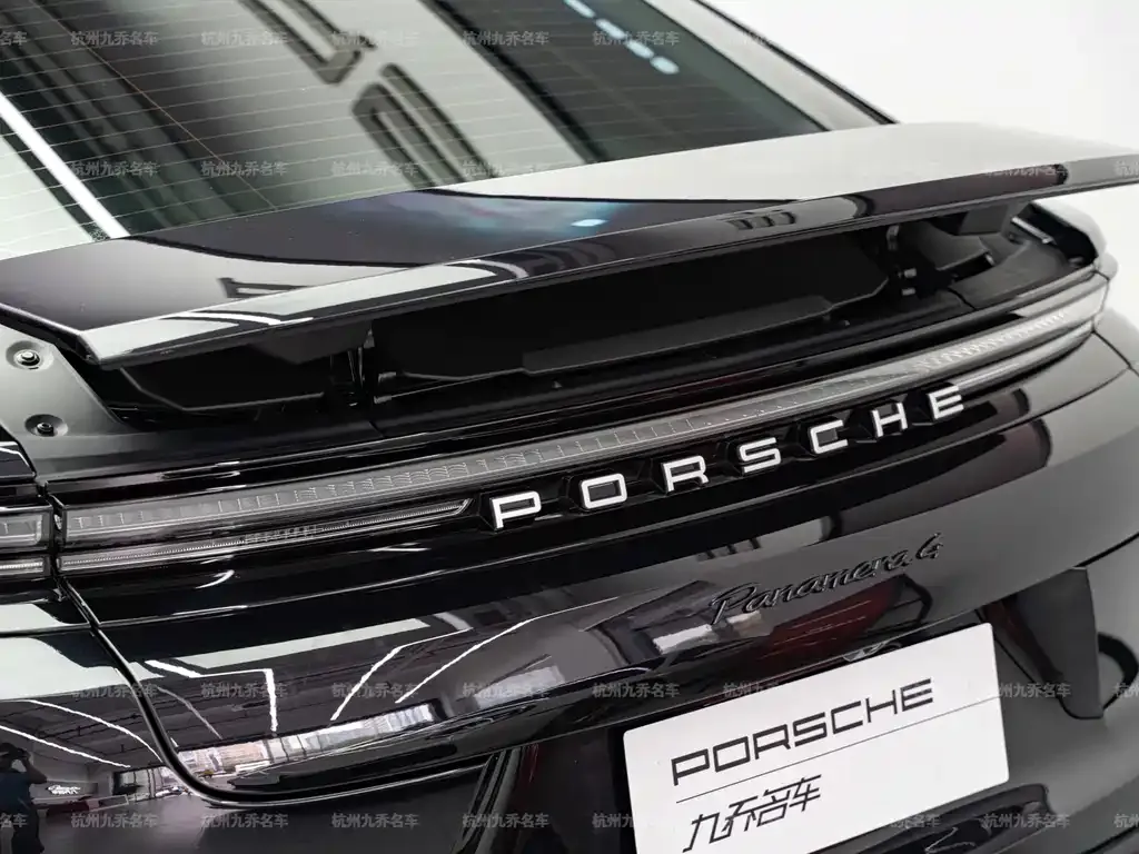 Porsche Panamera 2025 из CN, фото 8