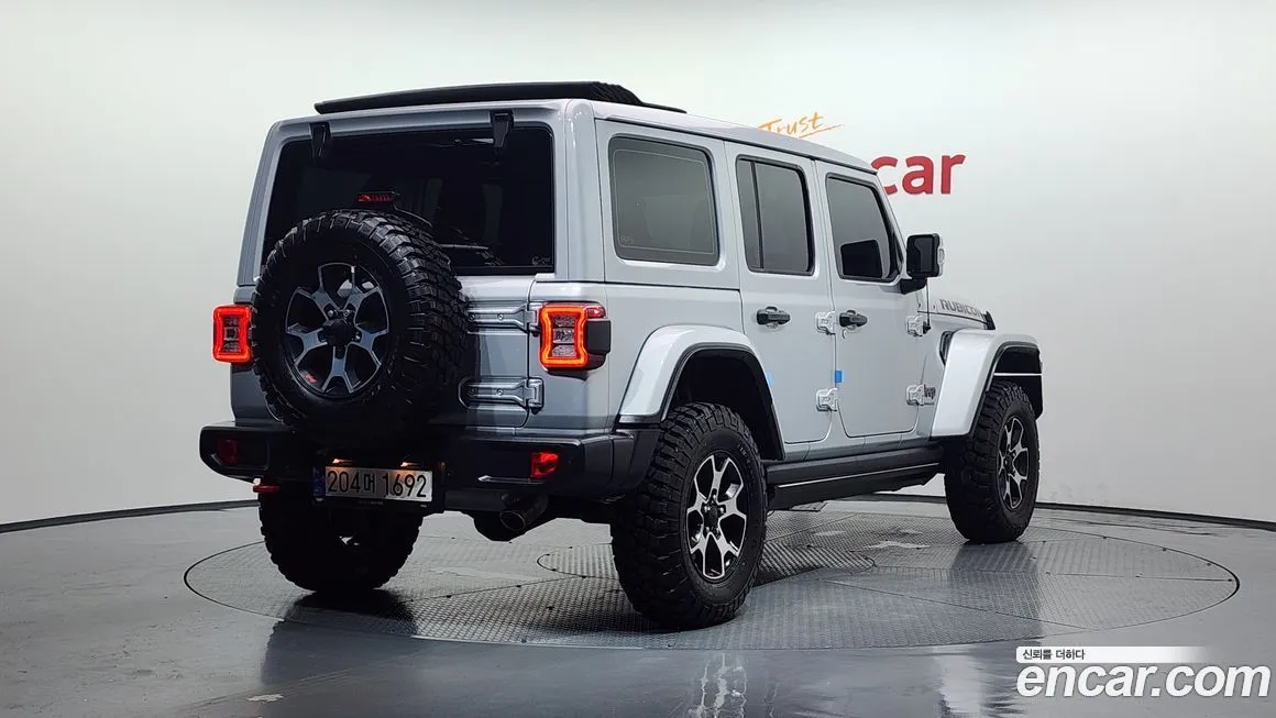 Jeep Wrangler 2023 из KR, фото 2