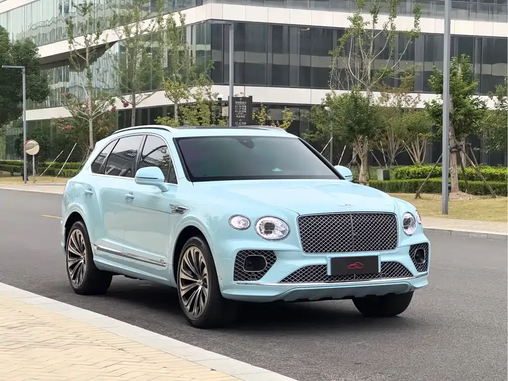 Bentley Bentayga 2021 из CN, фото 3