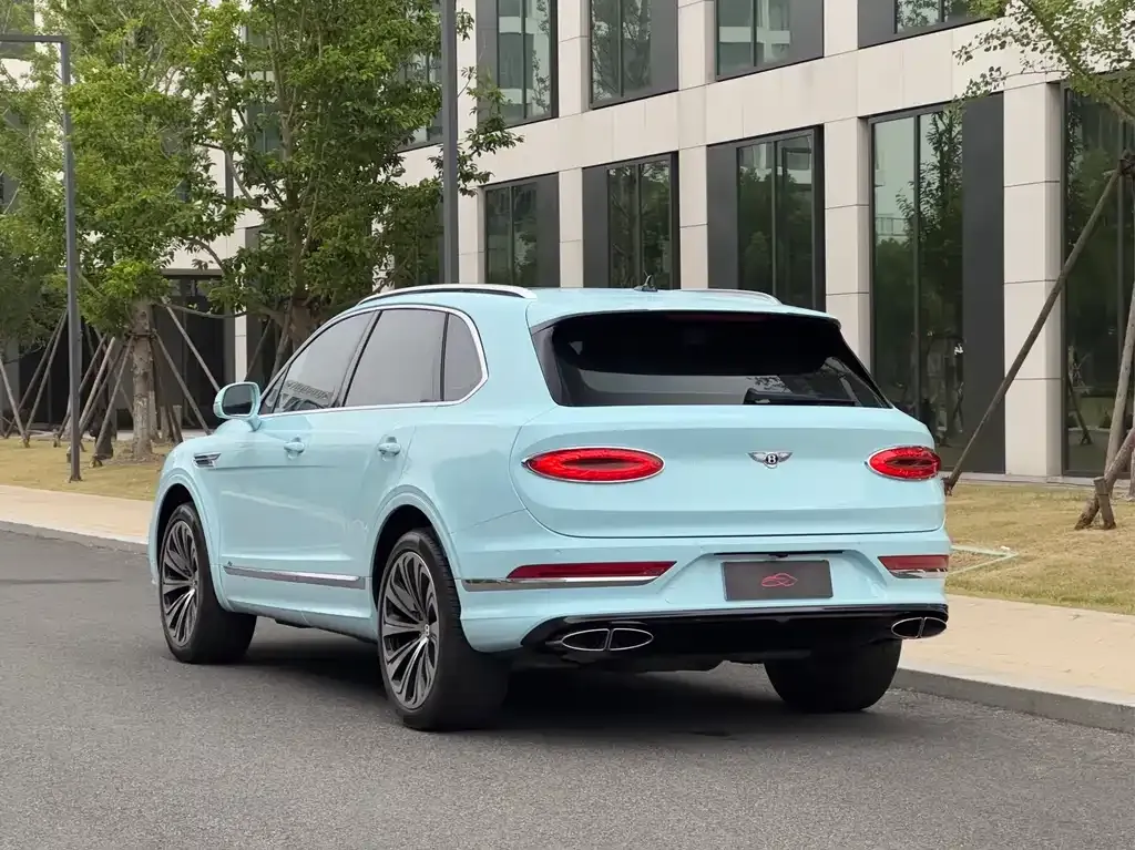 Bentley Bentayga 2021 из CN, фото 8