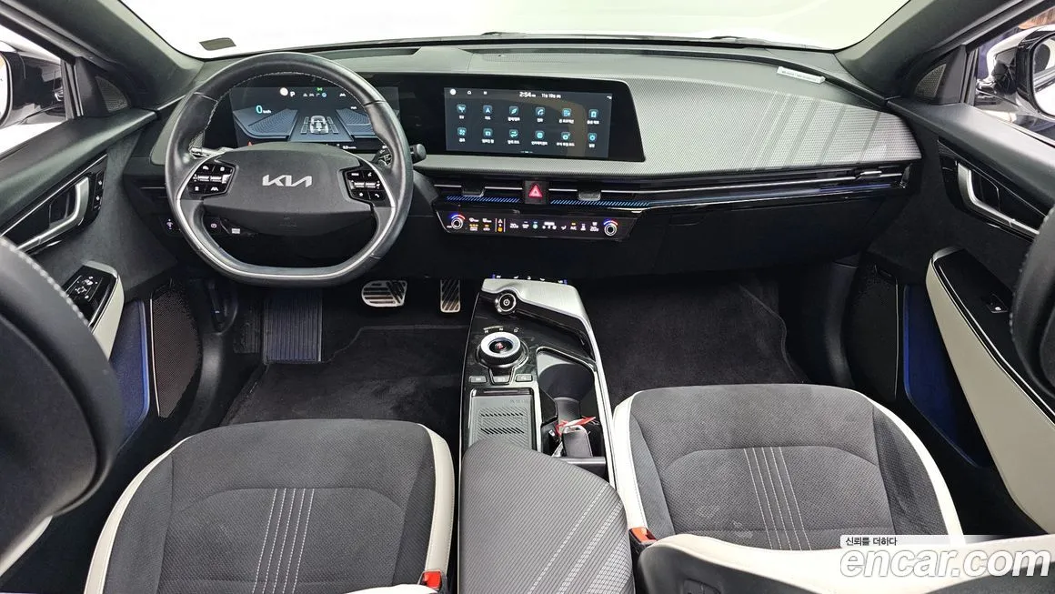 Kia EV6 — фото 7