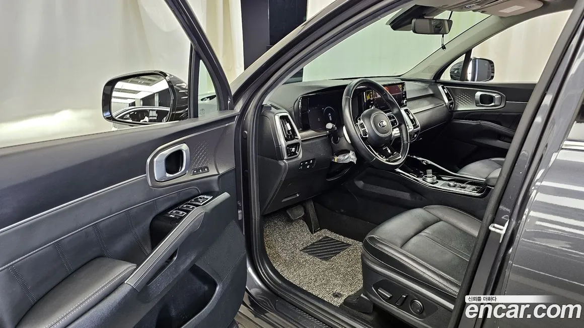 Kia Sorento — фото 10