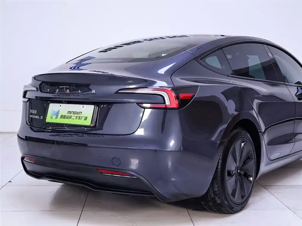 Tesla Model 3 2024 из CN, фото 8