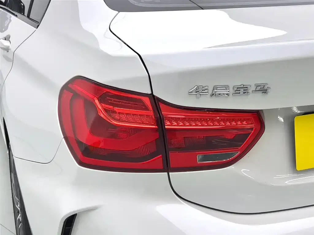 BMW 1 Series 2022 из CN, фото 10