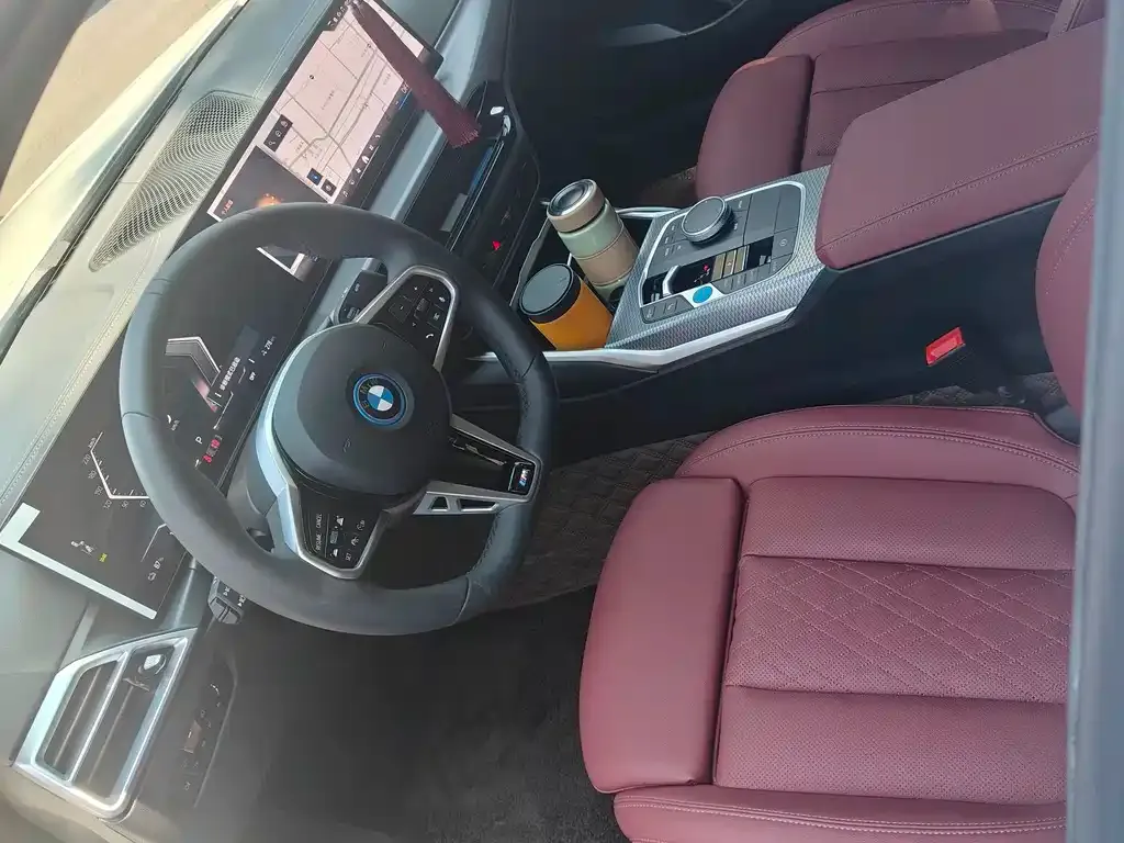 BMW i3 2025 из CN, фото 5