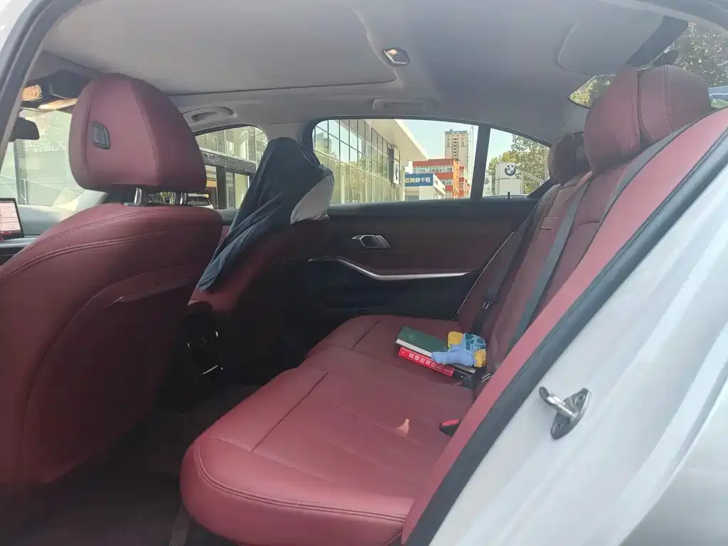BMW i3 2025 из CN, фото 6