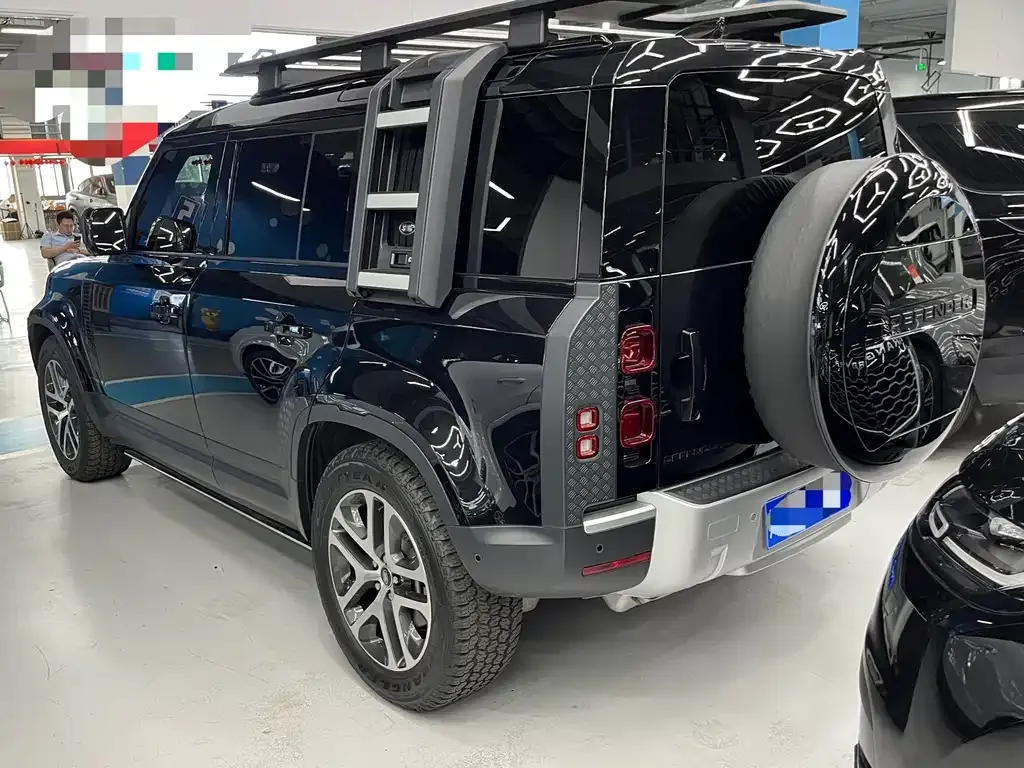 Land Rover Defender 2023 из CN, фото 4