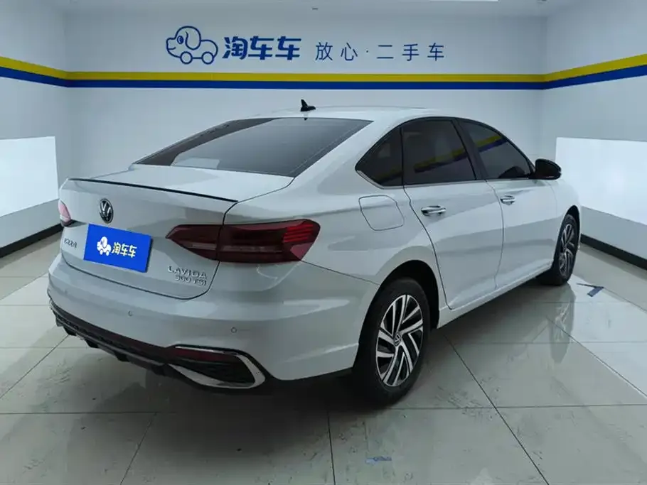 Volkswagen Lavida 2023 из CN, фото 3