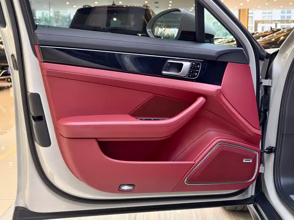 Porsche Panamera 2021 из CN, фото 4
