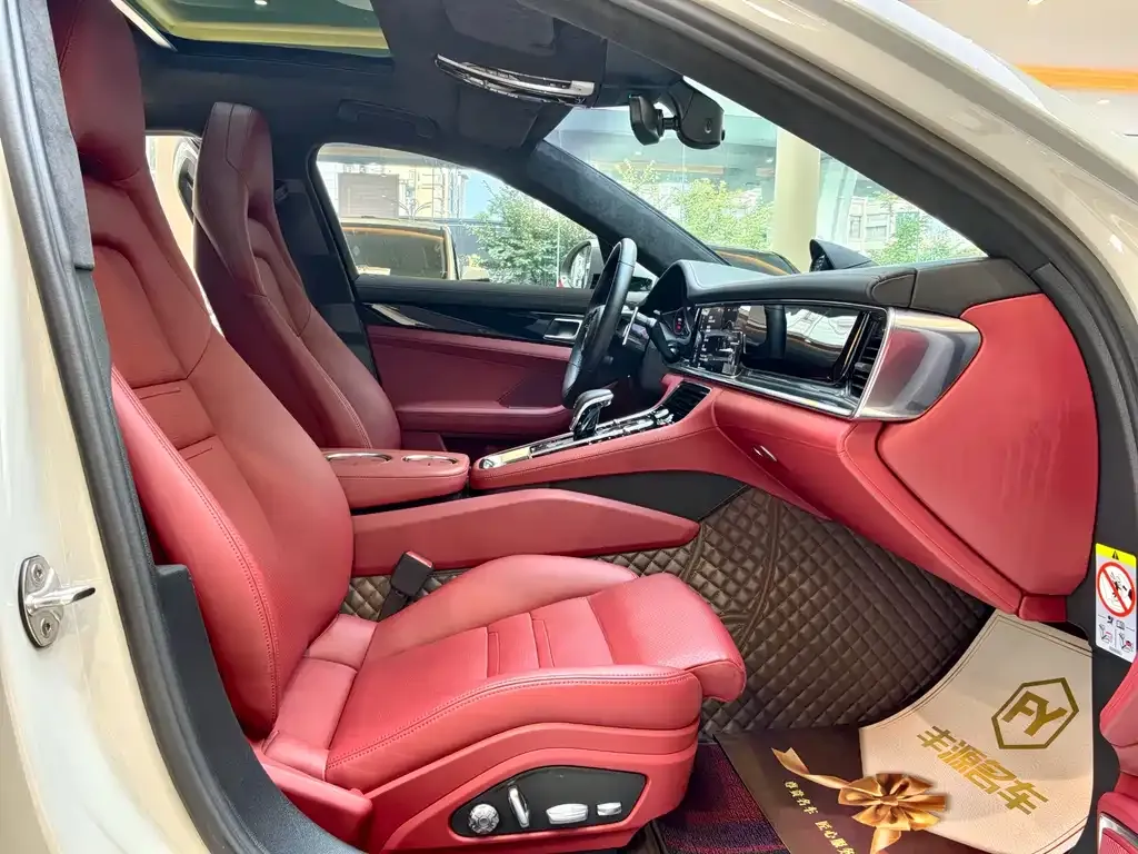 Porsche Panamera 2021 из CN, фото 8