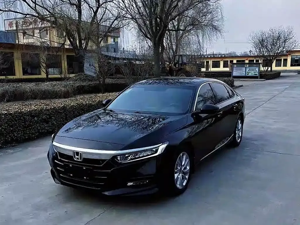 Honda Accord — фото 2