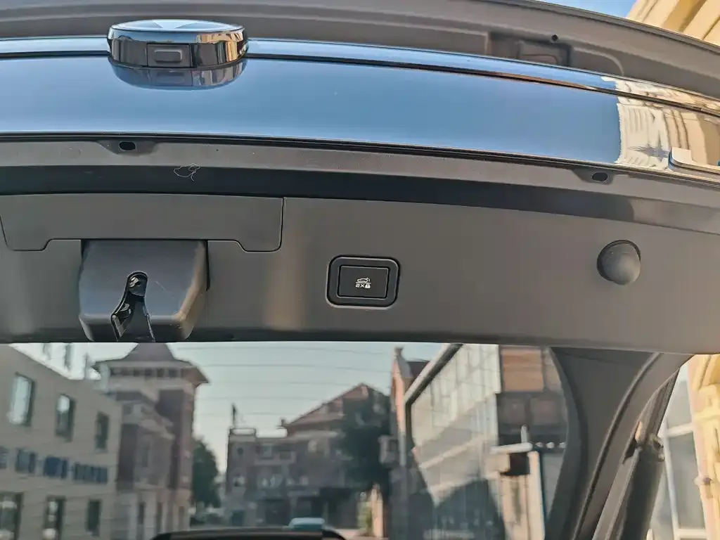 Changan UNI-V 2023 из CN, фото 8