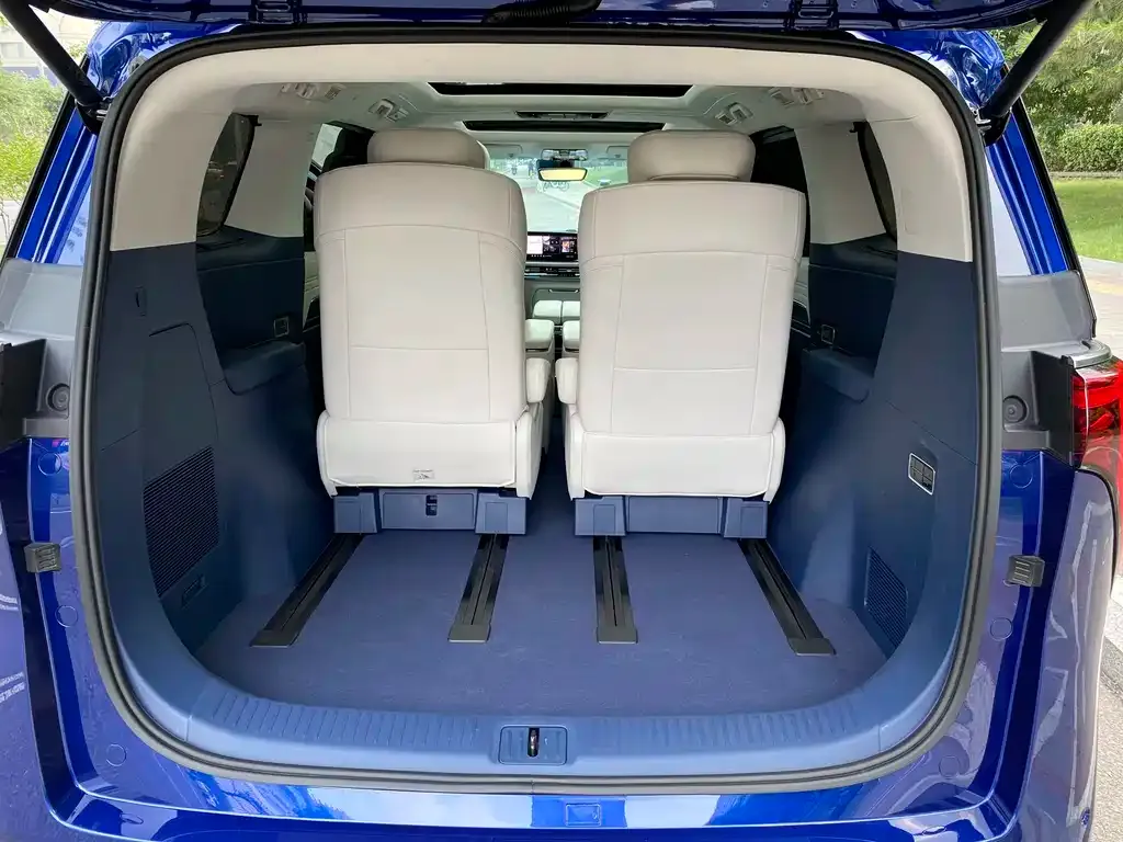 Buick Century 2024 из CN, фото 7