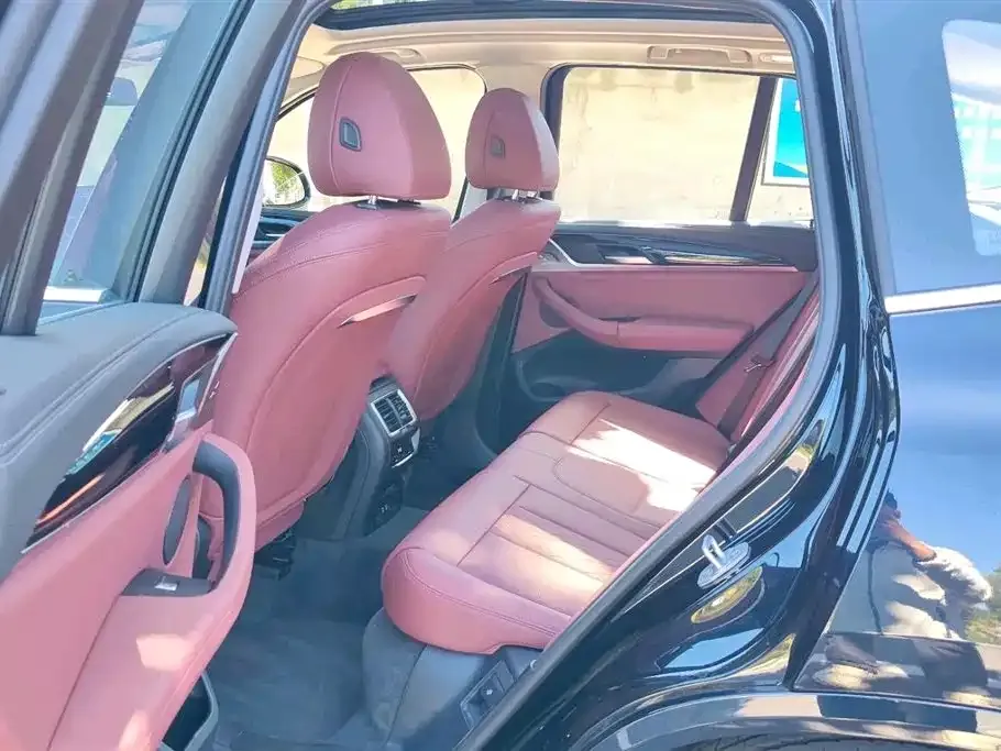 BMW X3 2024 из CN, фото 8