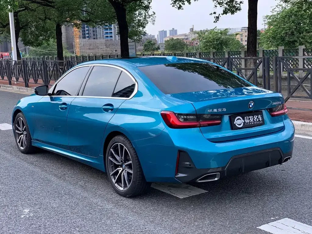 BMW 3 Series 2023 из CN, фото 6