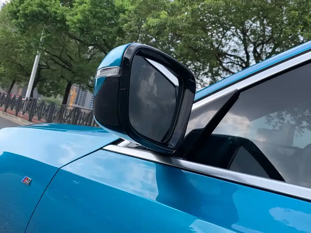 BMW 3 Series 2023 из CN, фото 8