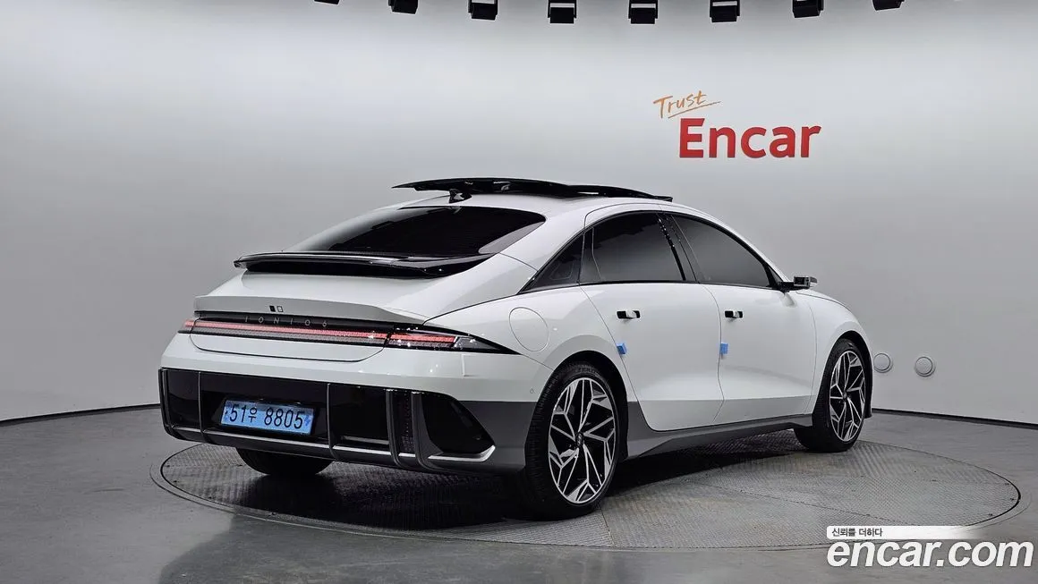 Hyundai Ioniq6 — фото 2