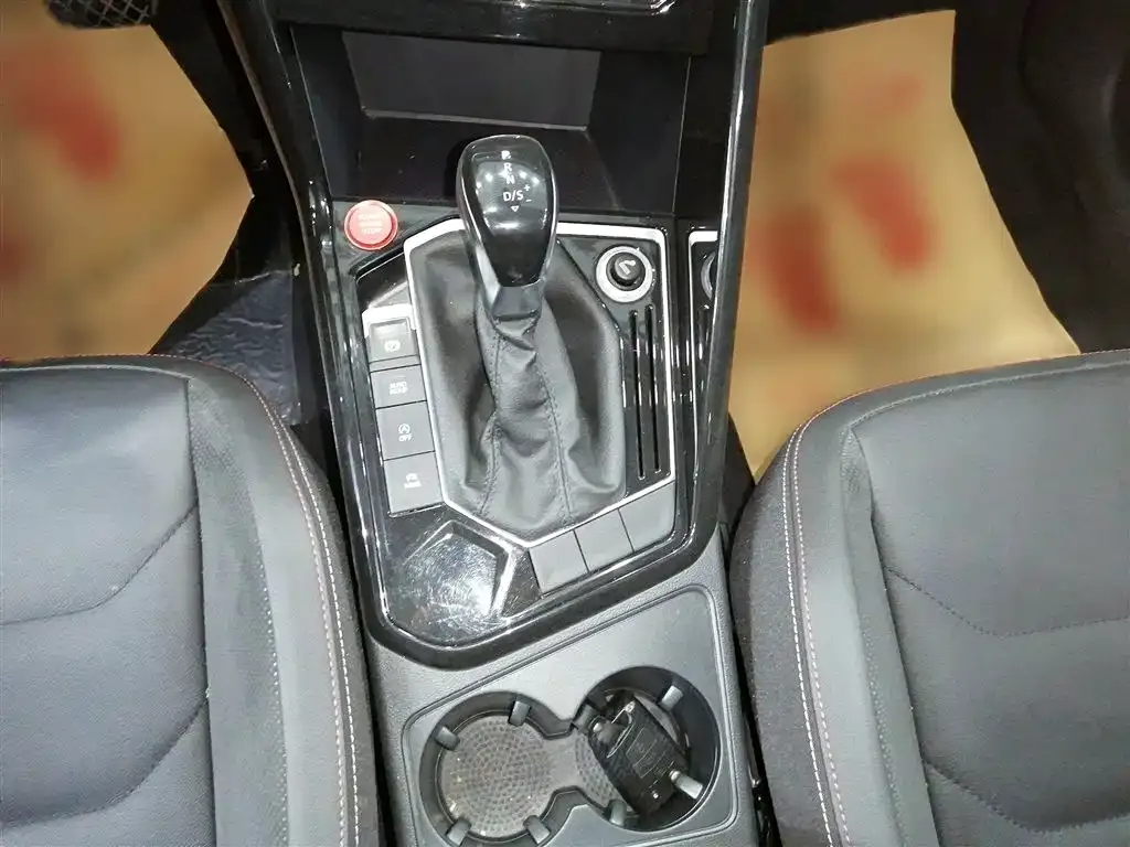 Volkswagen Tayron 2021 из CN, фото 9