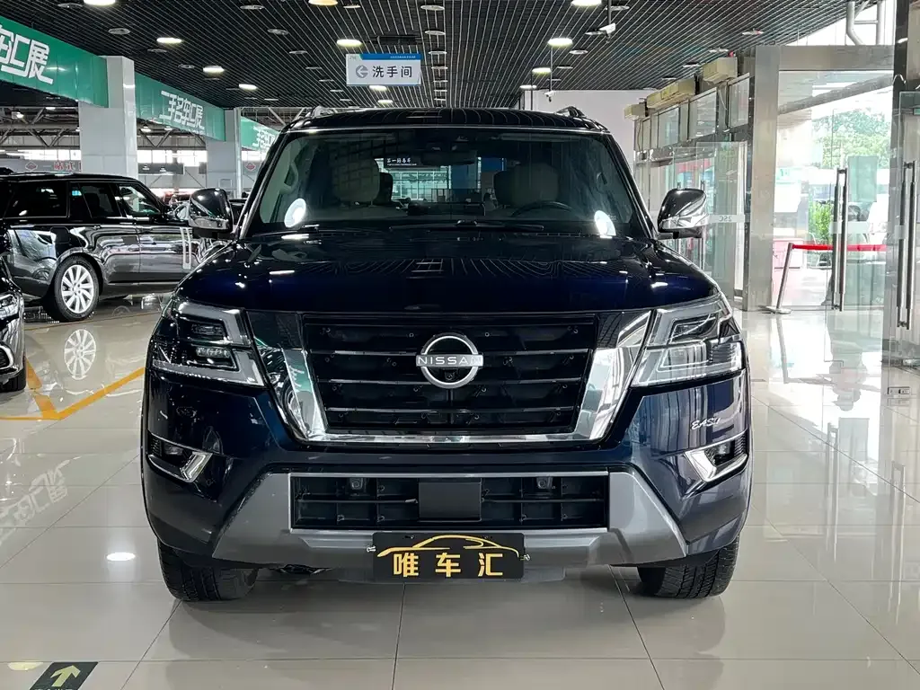 Nissan Patrol 2022 из CN, фото 2