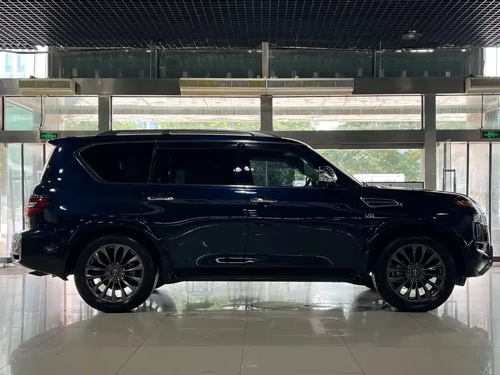 Nissan Patrol 2022 из CN, фото 7