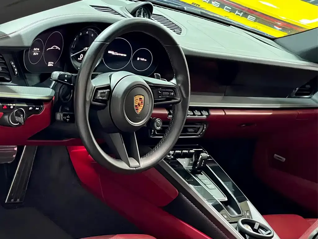 Porsche 911 2021 из CN, фото 9