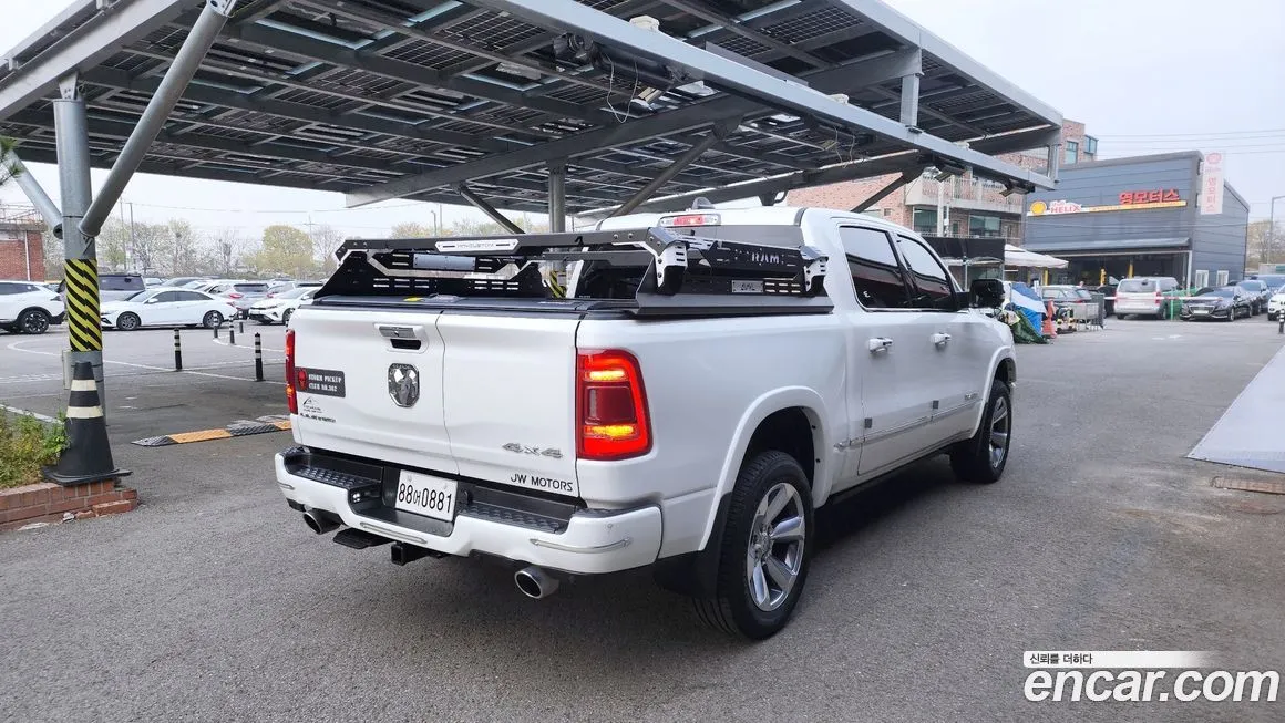 Dodge Ram Pick Up 2022 из KR, фото 2