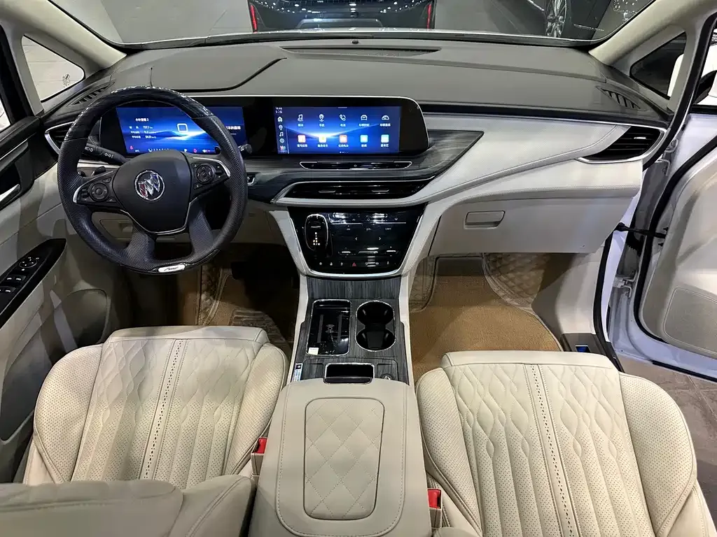 Buick GL8 2023 из CN, фото 8