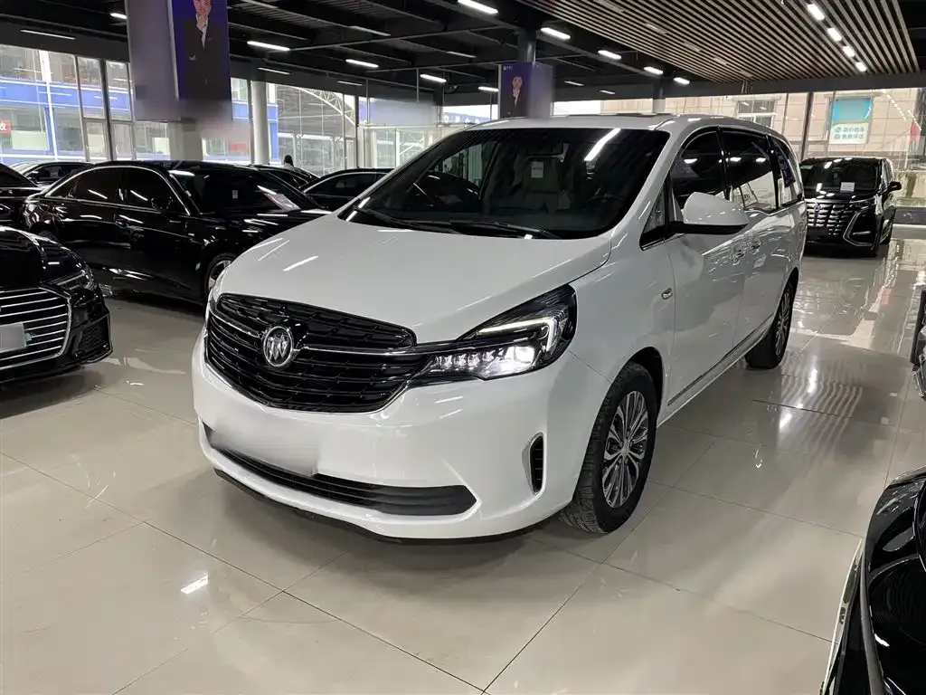 Buick GL8 2022 из CN, фото 1