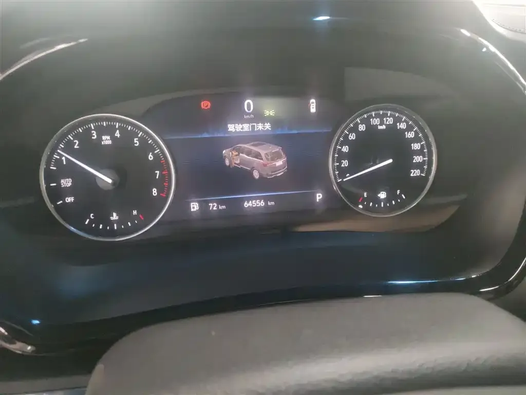 Buick GL8 2022 из CN, фото 10