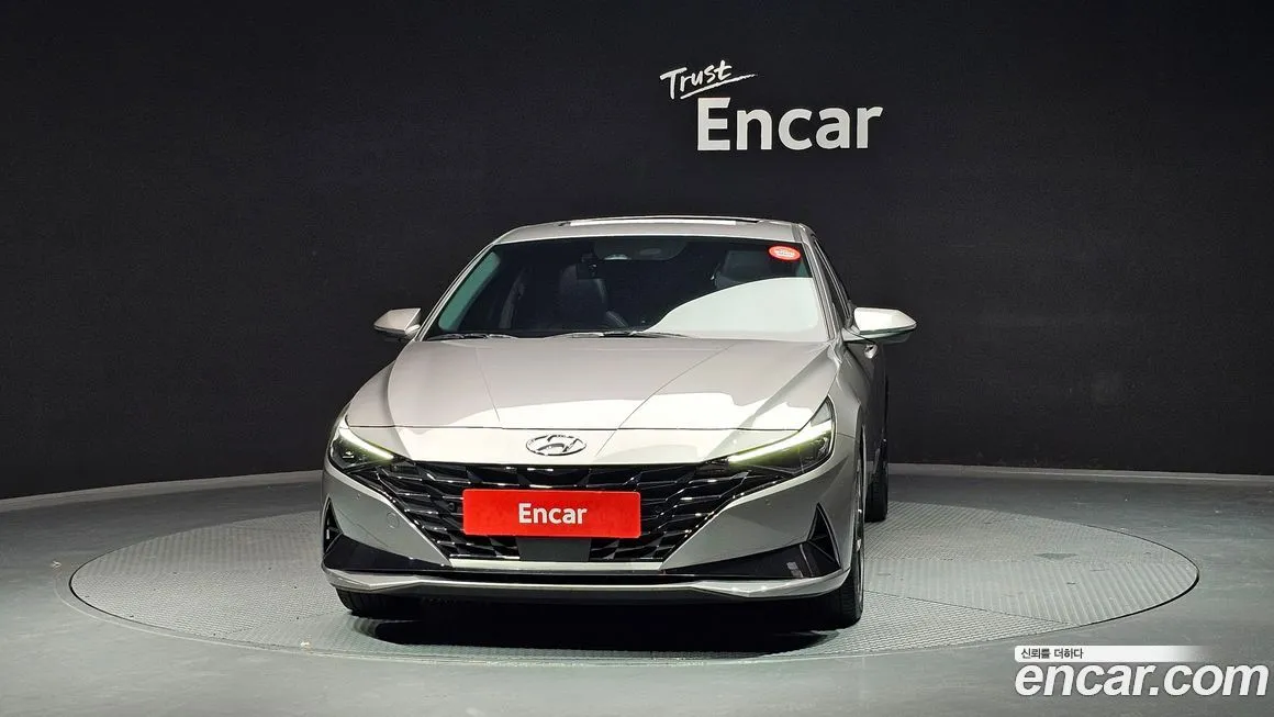 Hyundai AVANTE — фото 3