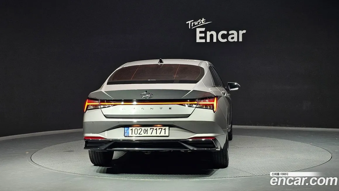 Hyundai AVANTE — фото 4