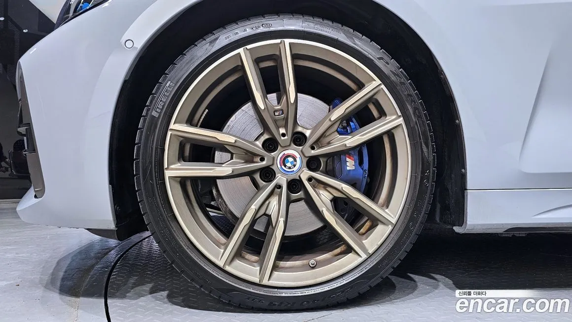 BMW 4-Series 2024 из KR, фото 5