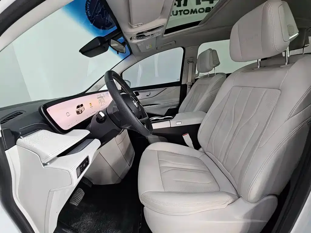 Buick GL8 Hybrid 2024 из CN, фото 9
