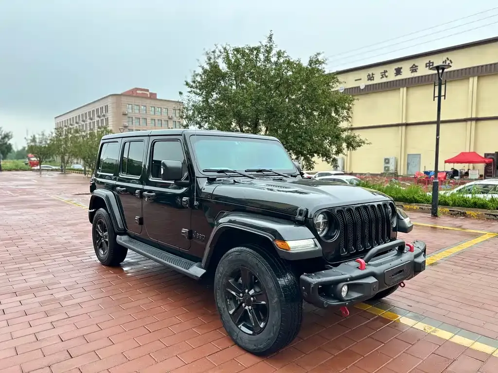 Jeep Wrangler — фото 2