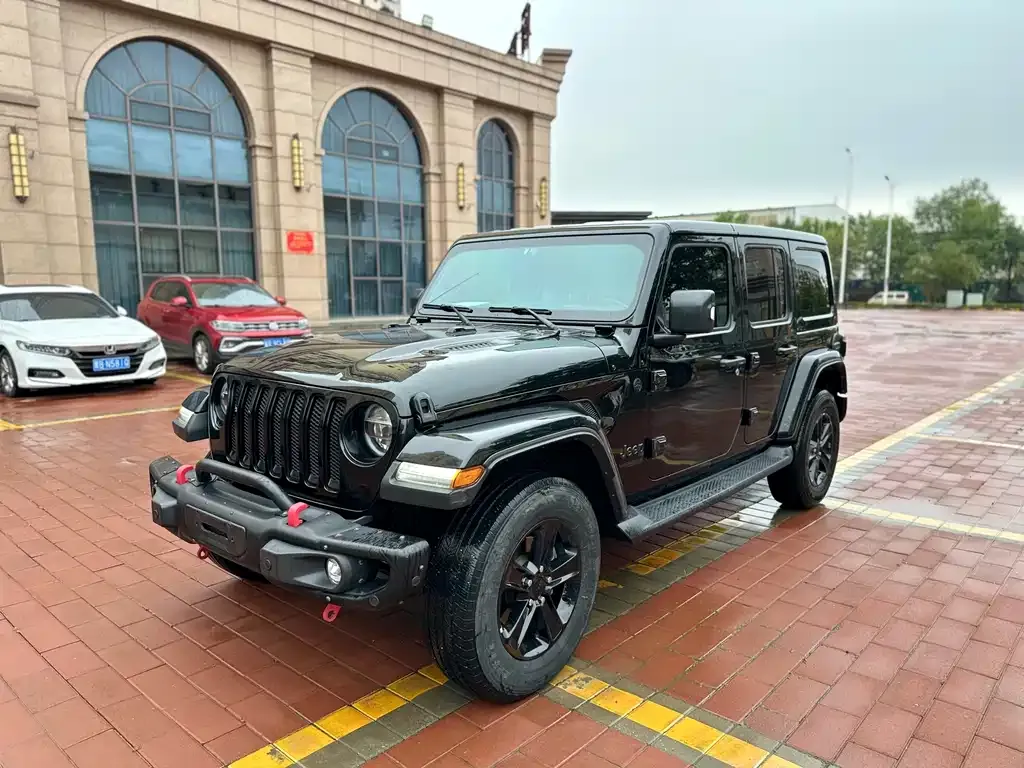 Jeep Wrangler — фото 3