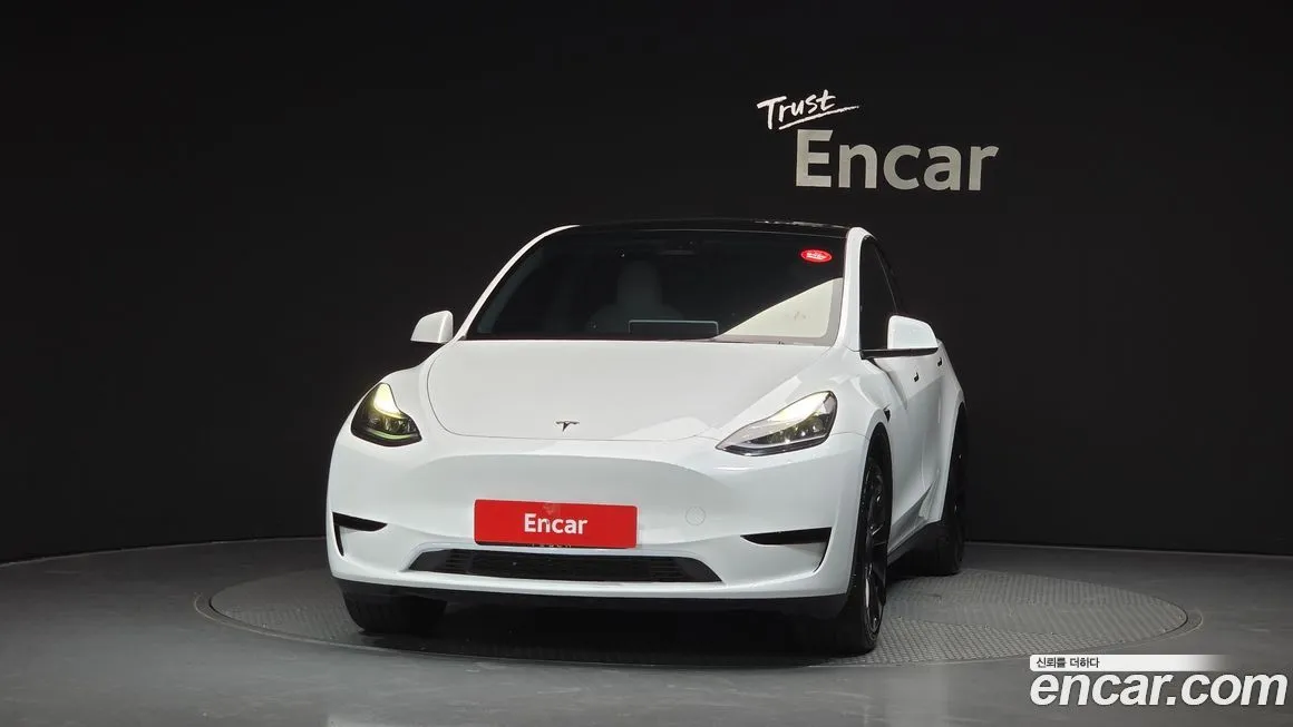 Tesla Model Y 2023 из KR, фото 3