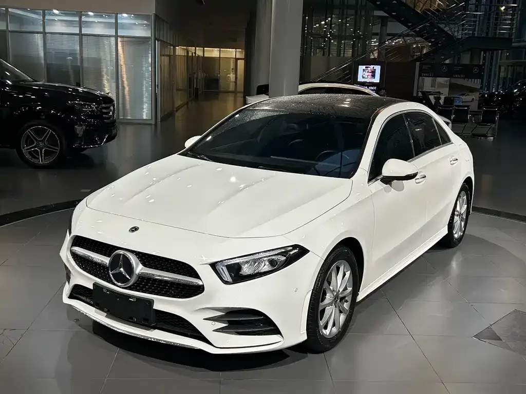 Mercedes-Benz A-Class 2022 из CN, фото 1