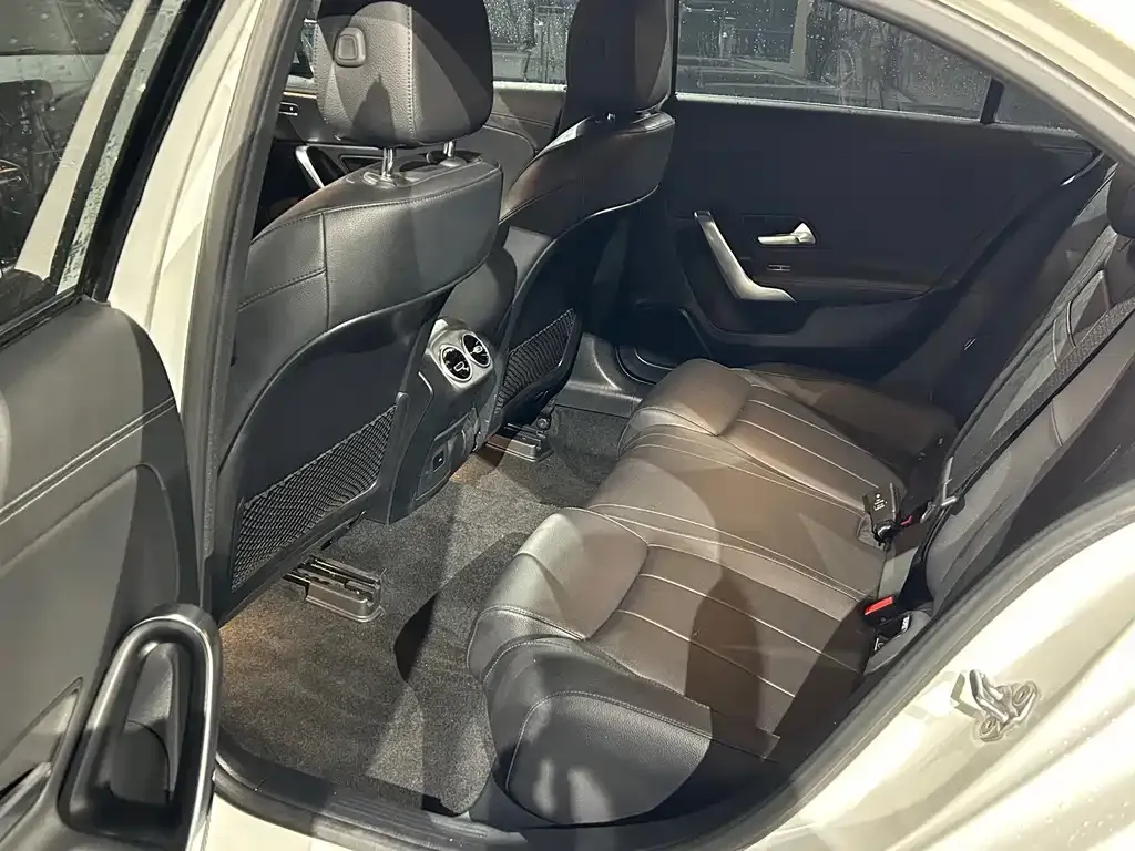 Mercedes-Benz A-Class 2022 из CN, фото 10
